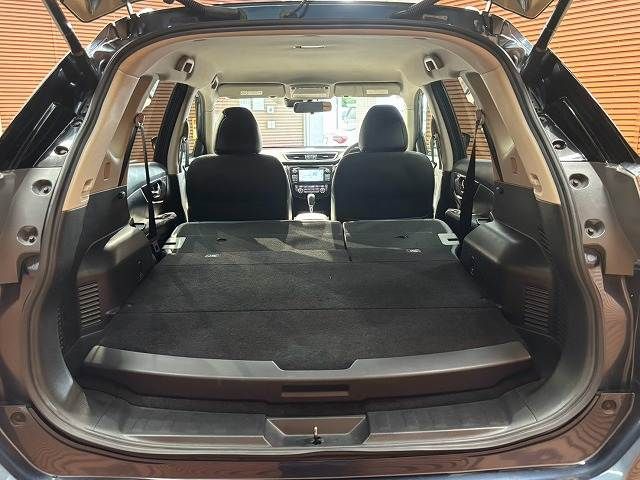 X-TRAIL HYBRID 2WD