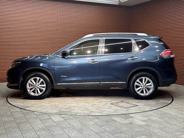 X-TRAIL HYBRID 2WD