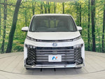 VOXY HYBRID