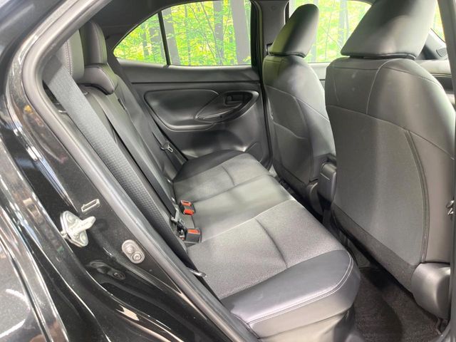 YARIS CROSS HYBRID