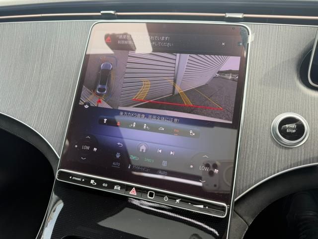 MERCEDES BENZ EQS