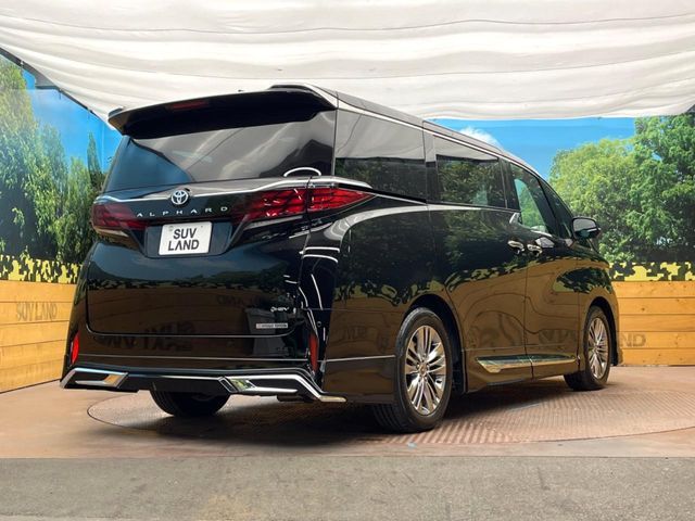 ALPHARD hybrid