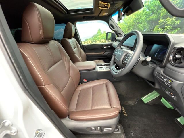 LANDCRUISER 250