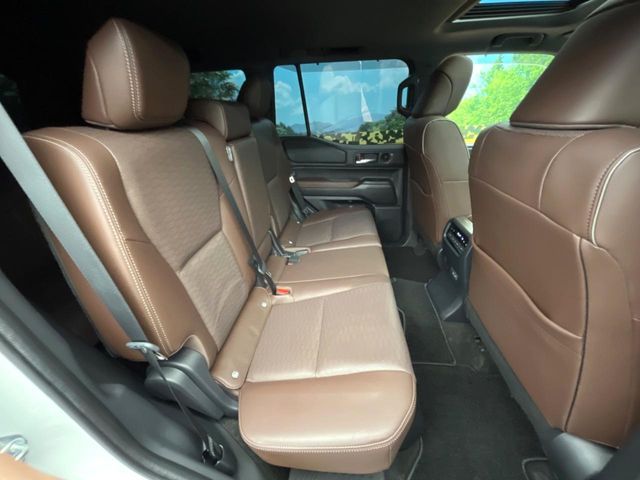 LANDCRUISER 250