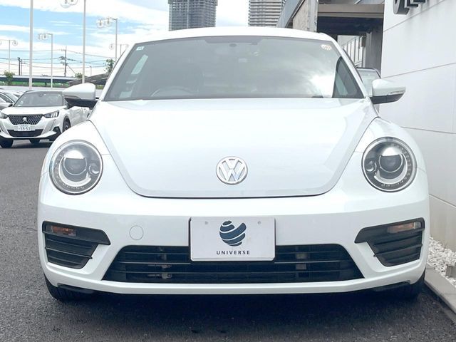 VOLKSWAGEN The BEETLE