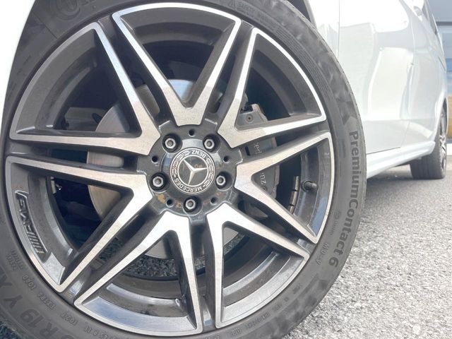 MERCEDES BENZ V class