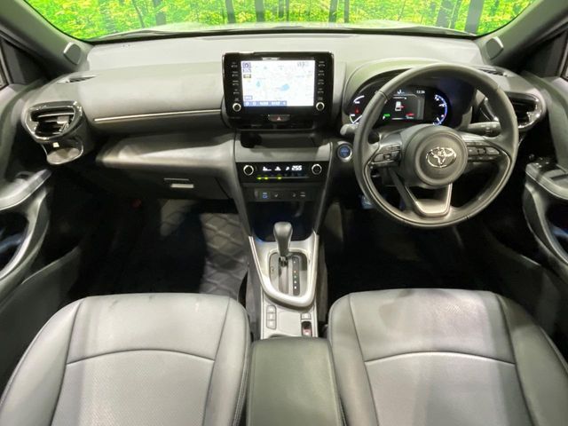 YARIS CROSS HYBRID