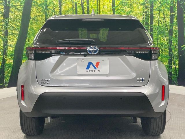 YARIS CROSS HYBRID