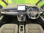 VOXY HYBRID