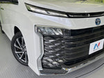 VOXY HYBRID