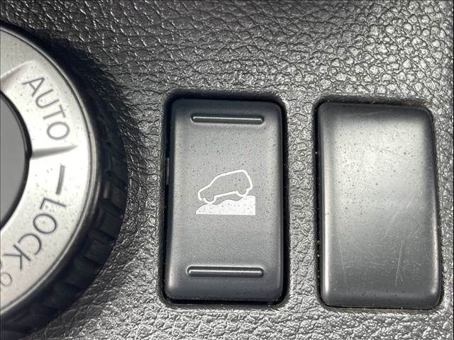 X-TRAIL 4WD
