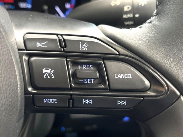 YARIS CROSS HYBRID