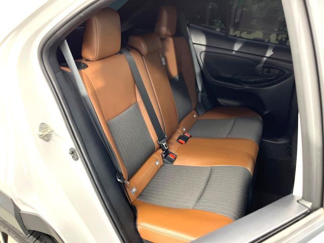 YARIS CROSS HYBRID