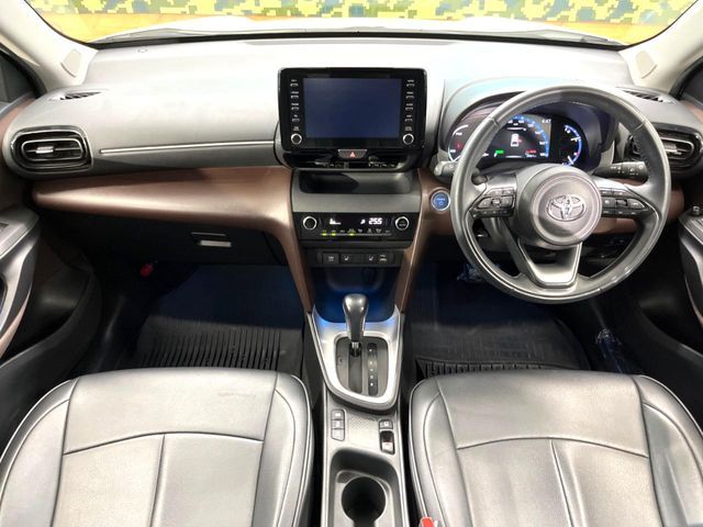 YARIS CROSS HYBRID