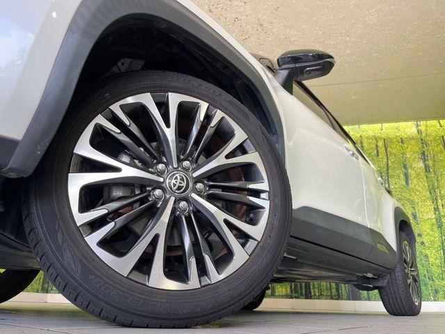 YARIS CROSS HYBRID