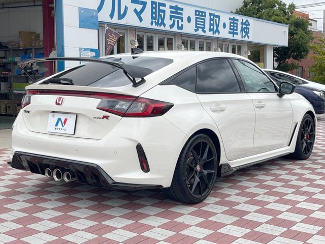 CIVIC hatchback