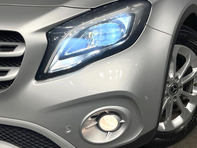 MERCEDES BENZ GLA class