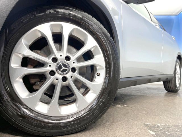 MERCEDES BENZ GLA class