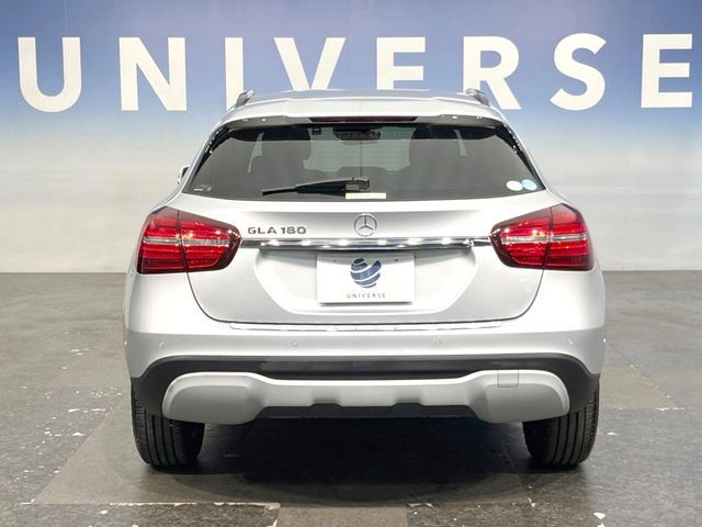 MERCEDES BENZ GLA class