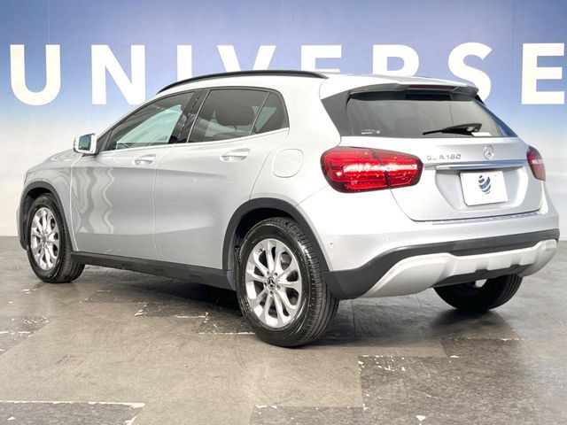 MERCEDES BENZ GLA class