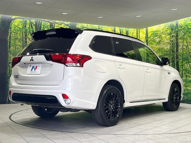 OUTLANDER PHEV