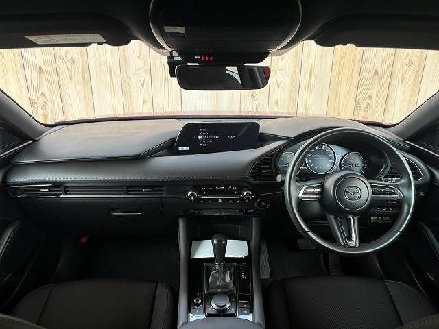 MAZDA3 FASTBACK