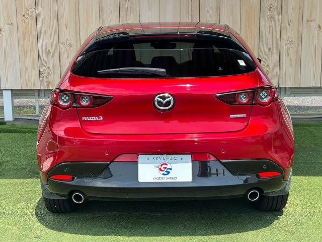 MAZDA3 FASTBACK