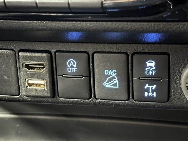 HILUX 4WD
