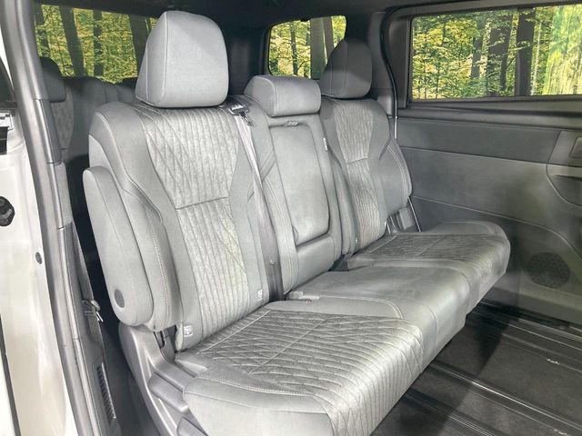 ALPHARD hybrid