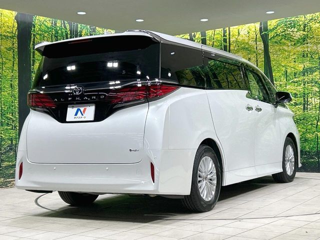 ALPHARD hybrid