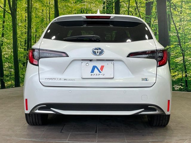 COROLLA TOURING HYBRID