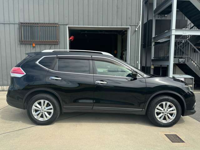X-TRAIL 4WD