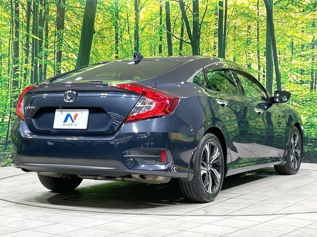 CIVIC sedan