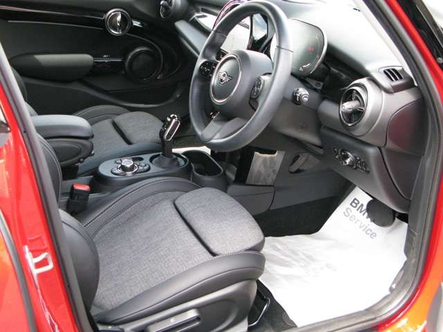 MINI COOPER D 5DOOR