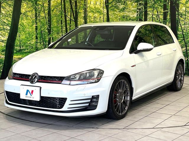 VOLKSWAGEN GOLF GTI