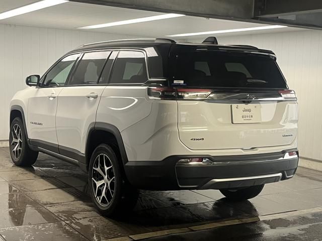 JEEP COMMANDER
