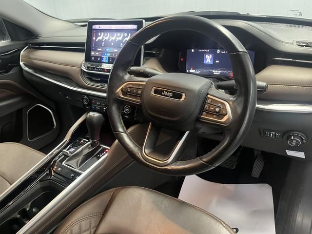 JEEP COMMANDER