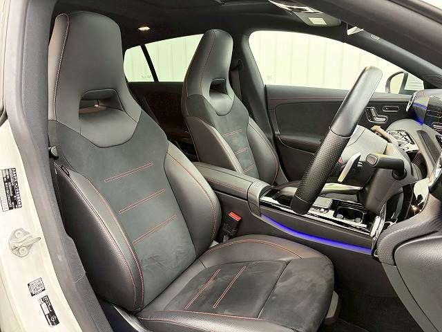 MERCEDES BENZ CLA Shooting Brake