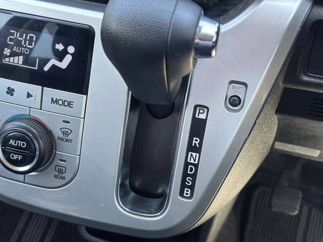 CAST ACTIVA 4WD