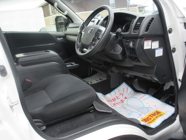 HIACE van 2WD