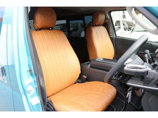 HIACE van 4WD