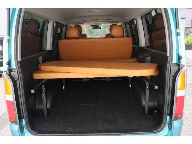 HIACE van 4WD