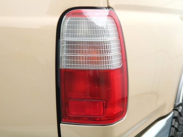 HILUXSURF wagon 4WD