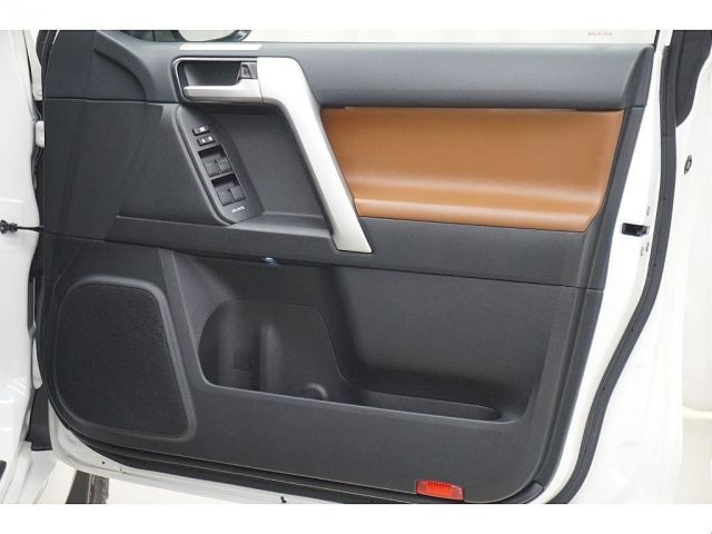 LANDCRUISER PRADO