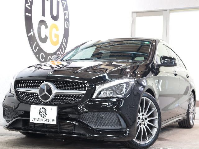 MERCEDES BENZ CLA Shooting Brake