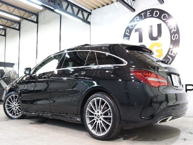 MERCEDES BENZ CLA Shooting Brake
