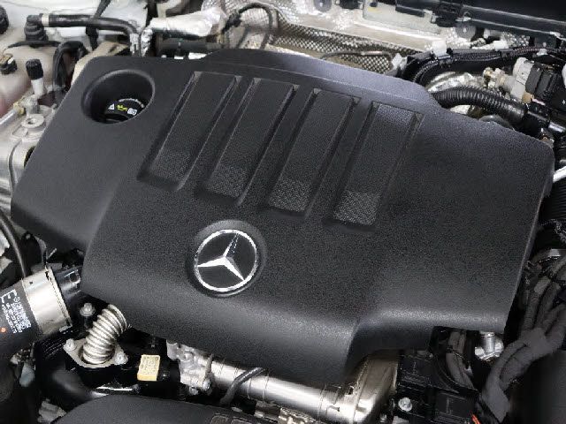 MERCEDES BENZ CLA Shooting Brake