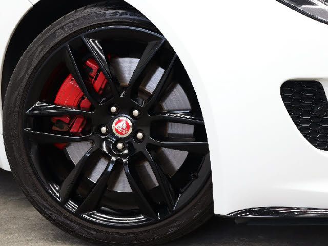 JAGUAR  F type