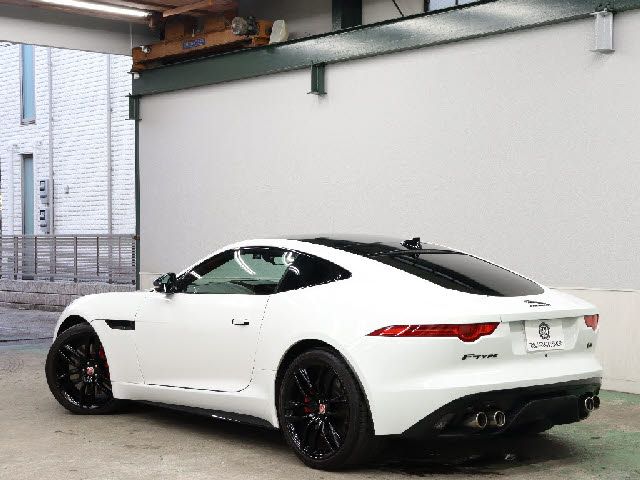 JAGUAR  F type