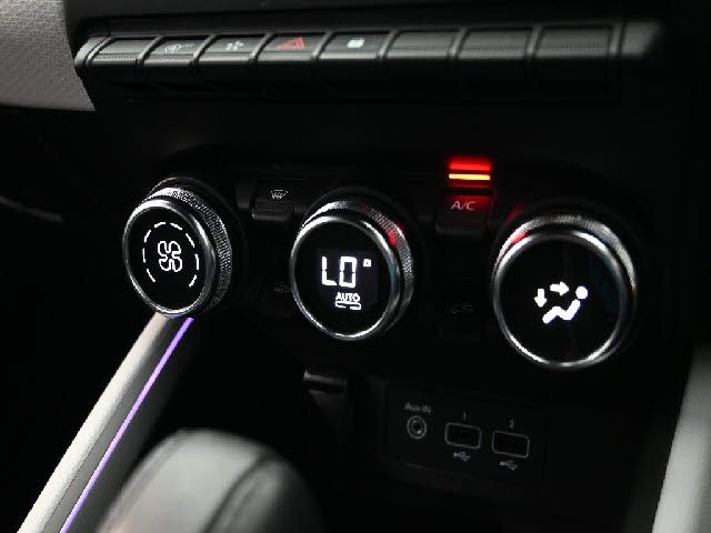 RENAULT LUTECIA